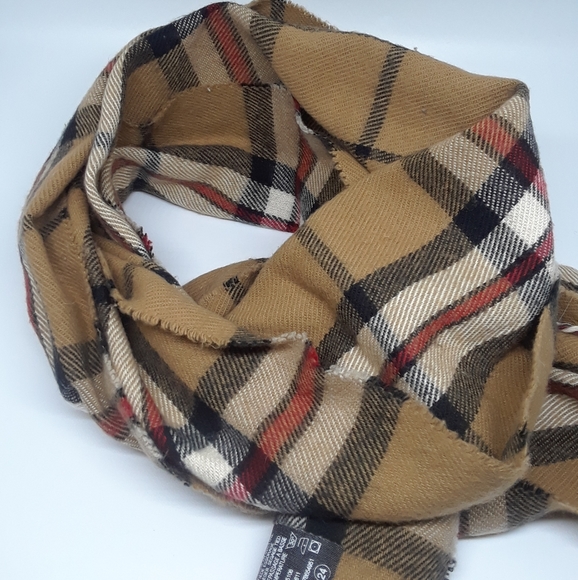 Wool Scarf - Picture 1 of 1